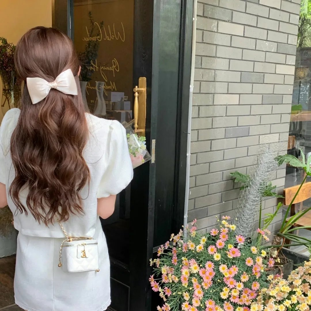 听说我成了前夫的朱砂痣